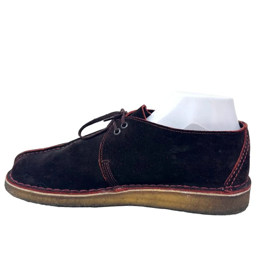 Clark’s Desert Trek Chukka Brown Red  Center Seam Suede Leather Gum Sole Size 12